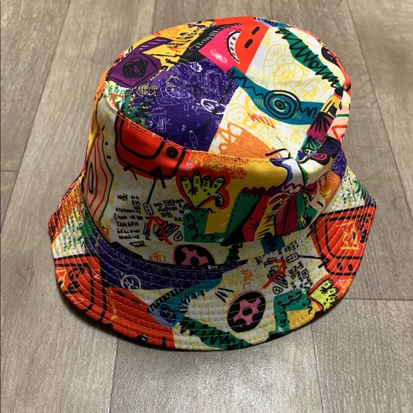 unbranded Other - Unisex NWOT Unbranded Graffiti Off Graphic Color Block Artsy Bucket Hat Cap‎